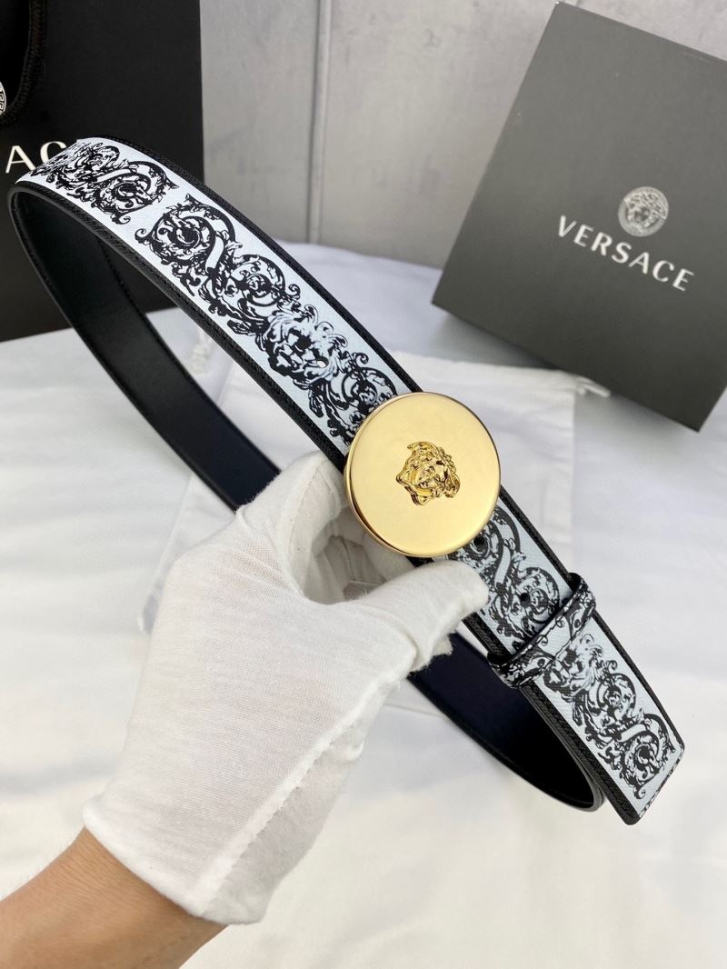 VERSACE